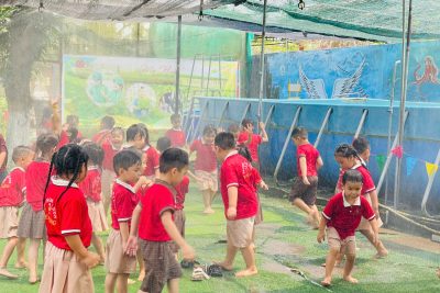 CHUYẾN THAM QUAN, TRẢI NGHIỆM LÝ THÚ CỦA CÁC BÉ 4,5 TUỔI Ở “NÔNG TRẠI VUI VẺ – HAPPY FARM” NGHĨA GIANG